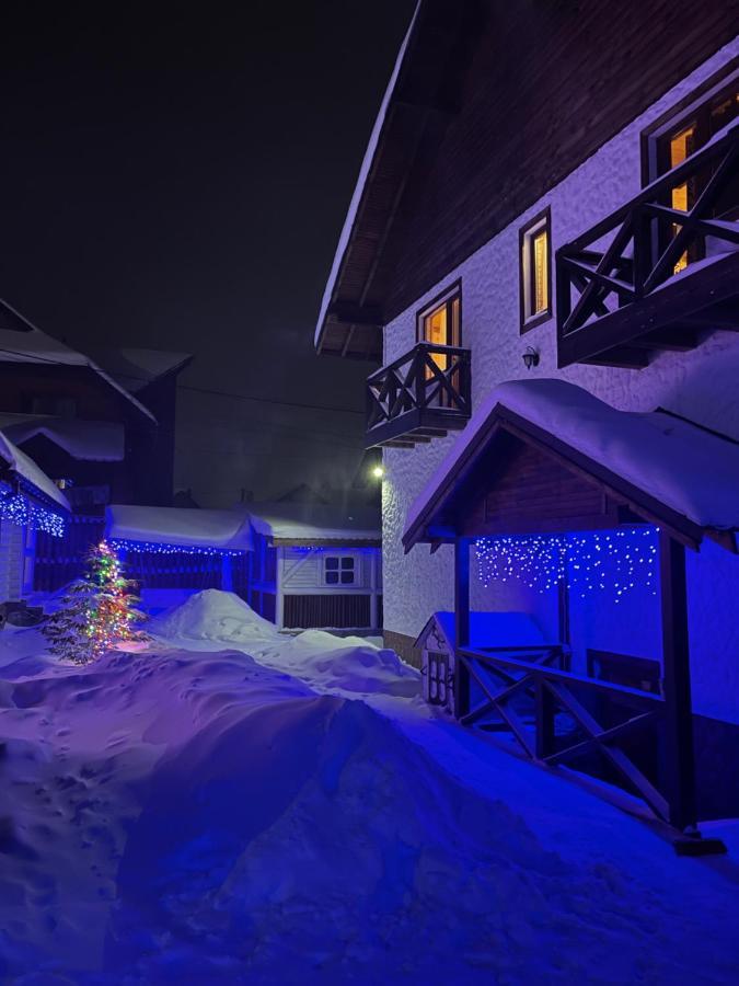 Guest House Lileya Bukoveľ Exteriér fotografie