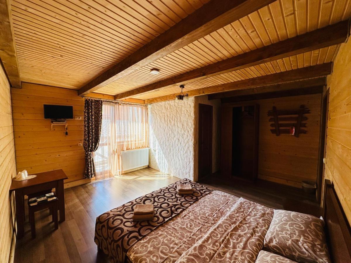 Guest House Lileya Bukoveľ Exteriér fotografie