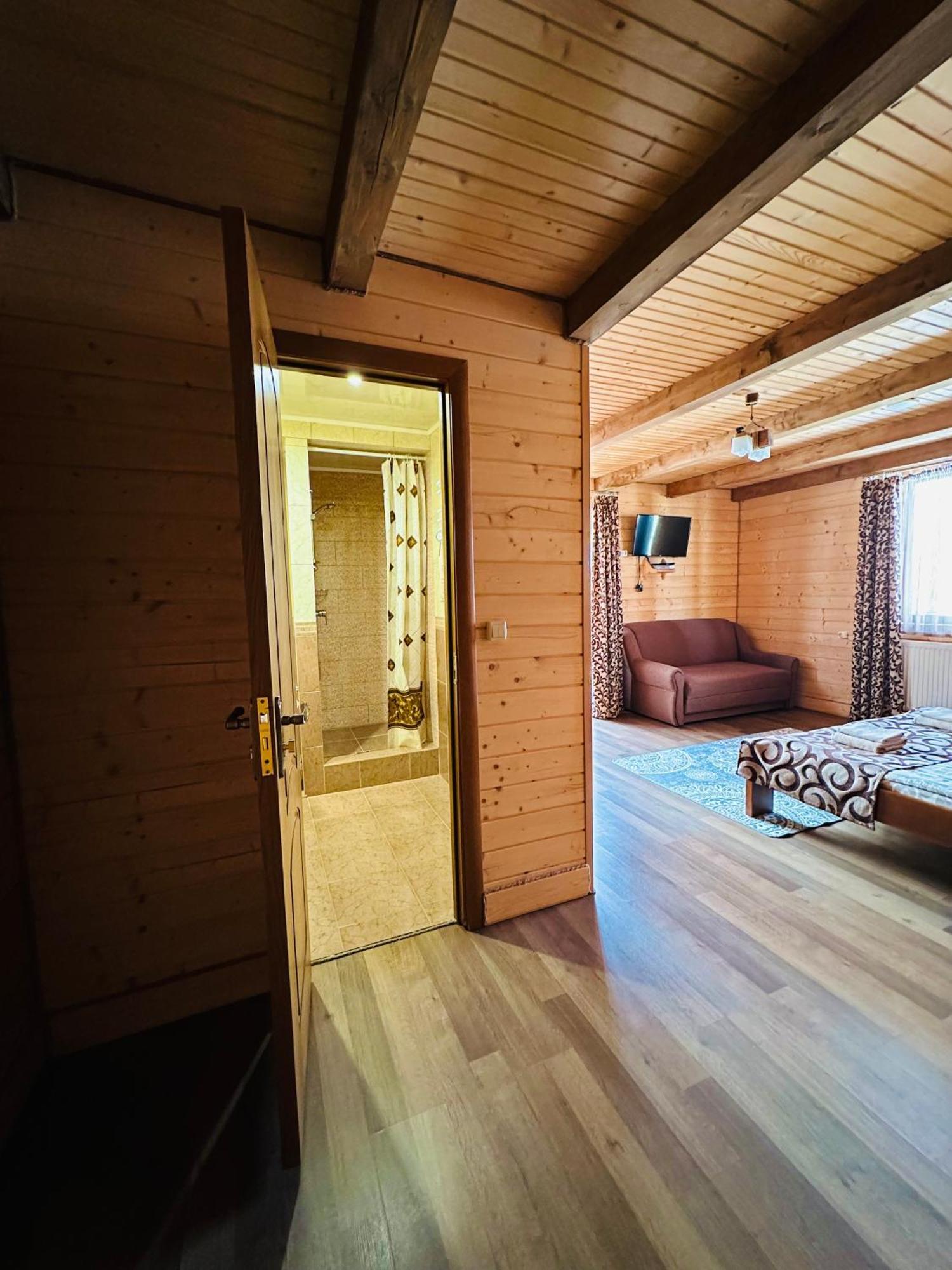 Guest House Lileya Bukoveľ Exteriér fotografie